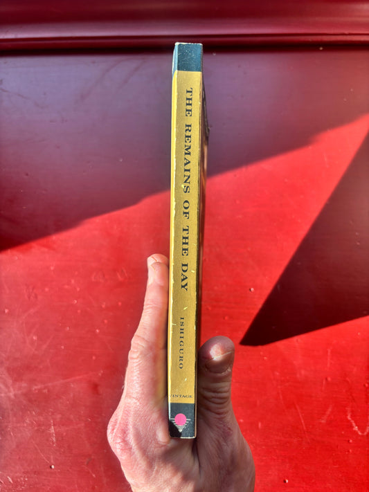 The Remain of the Day by Kazuo Ishiguro (1990, Trade Paperback)