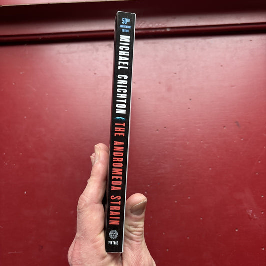 Andromeda Strain by Michael Crichton (2017, Trade Paperback)