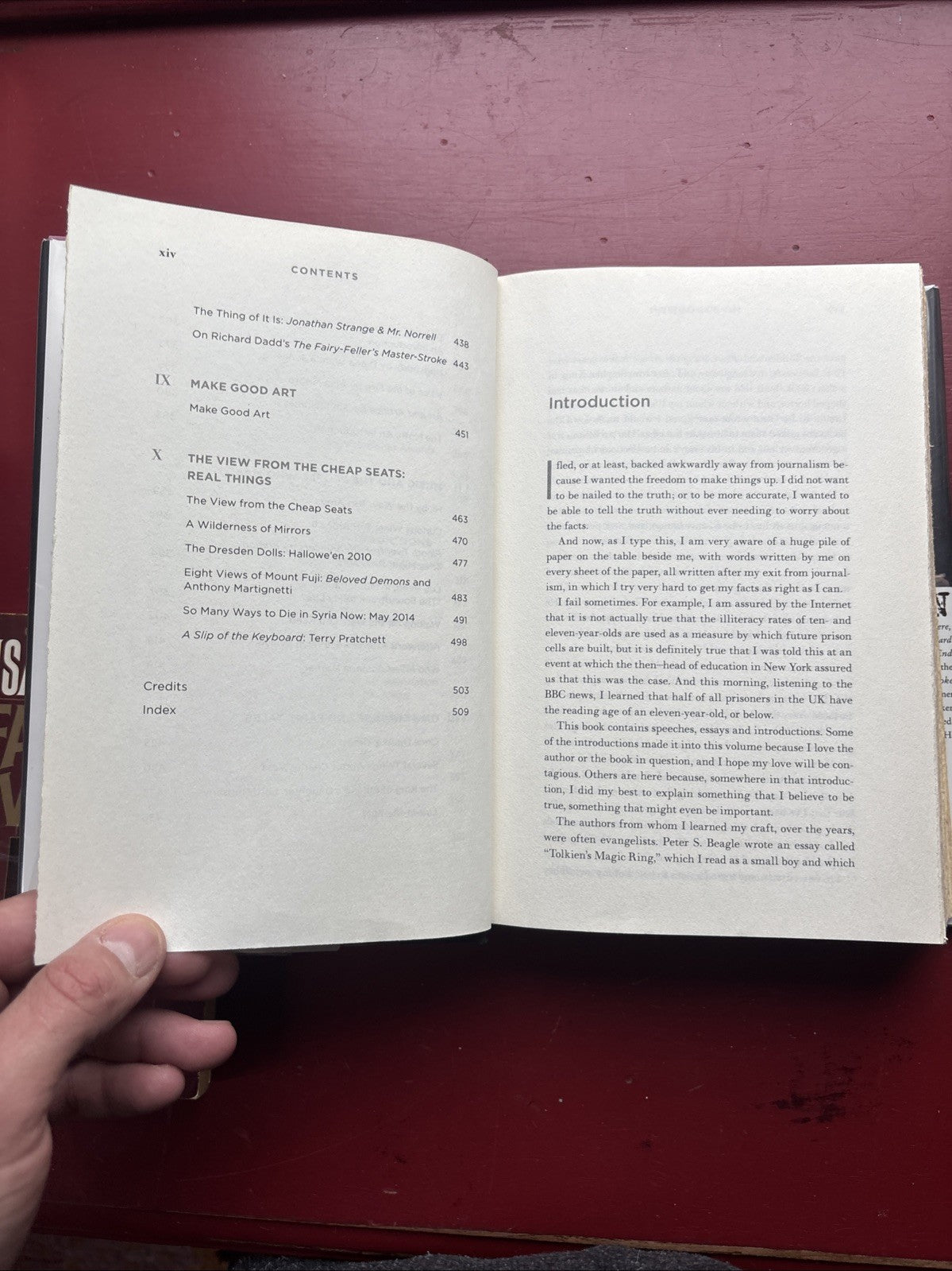 The View from the Cheap Seats : Selected Nonfiction by Neil Gaiman (2016, Hardcover)