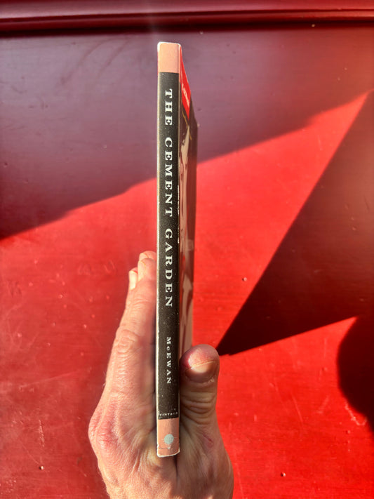 Cement Garden by Ian McEwan (1994, Trade Paperback)