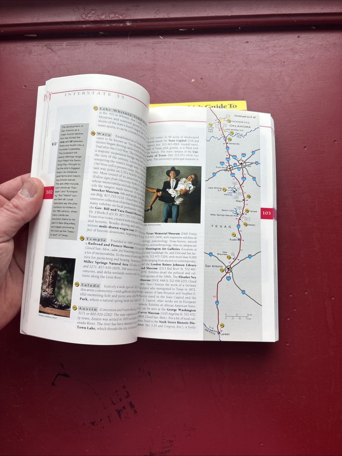 National Geographic : Scenic Highways & Crossing America Interstate Guide
