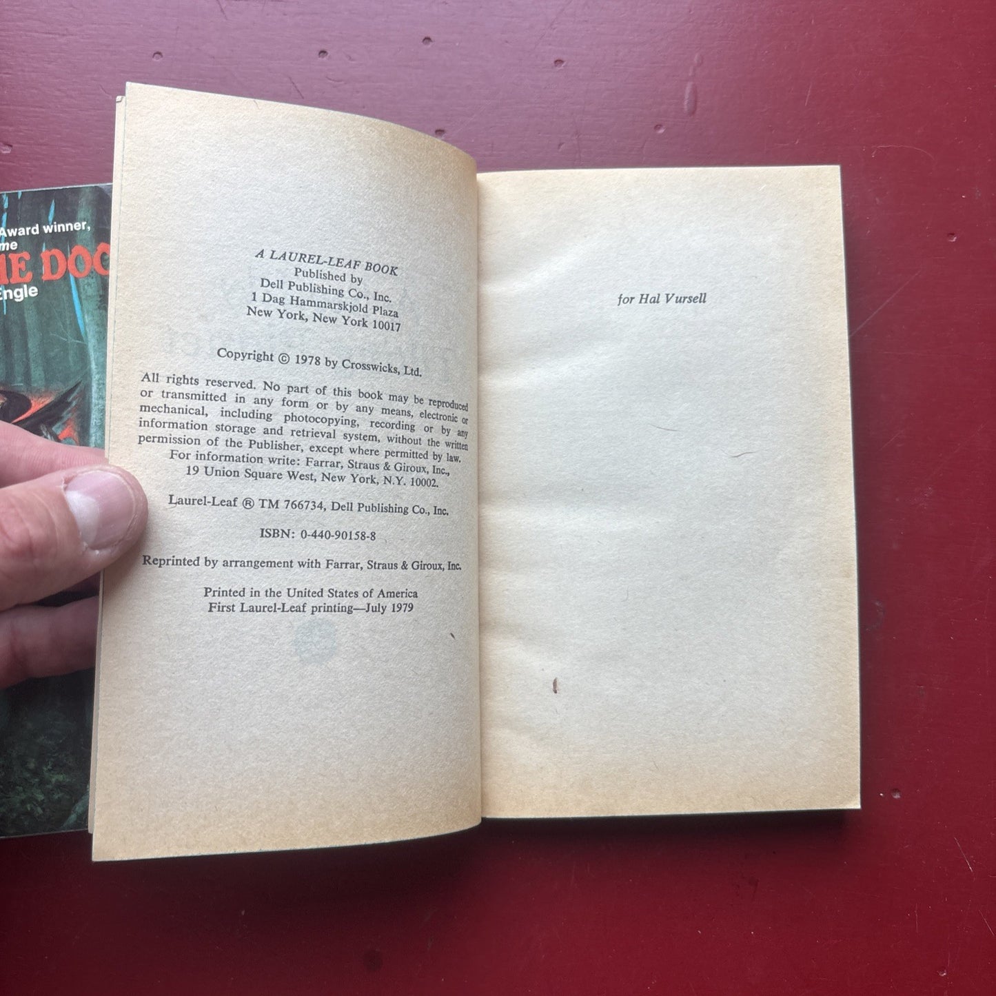 Wrinkle in Time Madeleine L'Engle Dell Wind In The Door Swiftly Tilting Planet