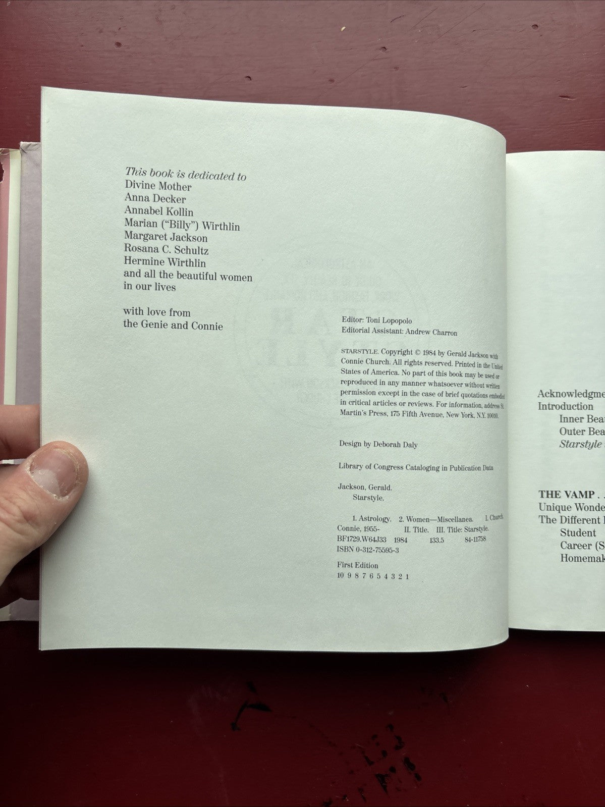 Star Style: An Astrological Guide To Beauty, Sex, Work, Fashion, And Romance