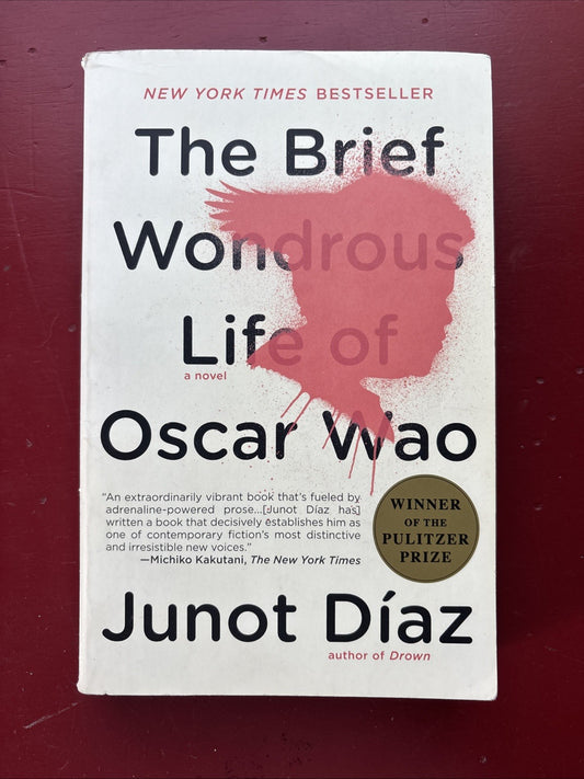 The Brief Wondrous Life of Oscar Wao by Junot Díaz (2008, Trade Paperback)