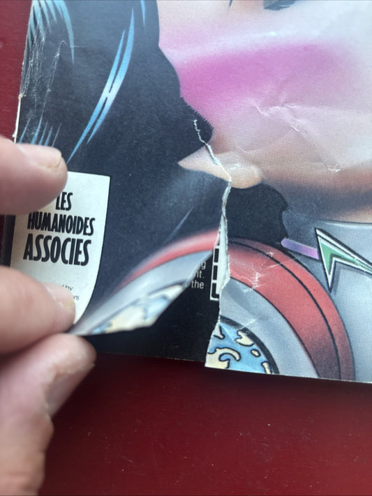 Heavy Metal Magazine (August 1980) (reduced tear in cover)