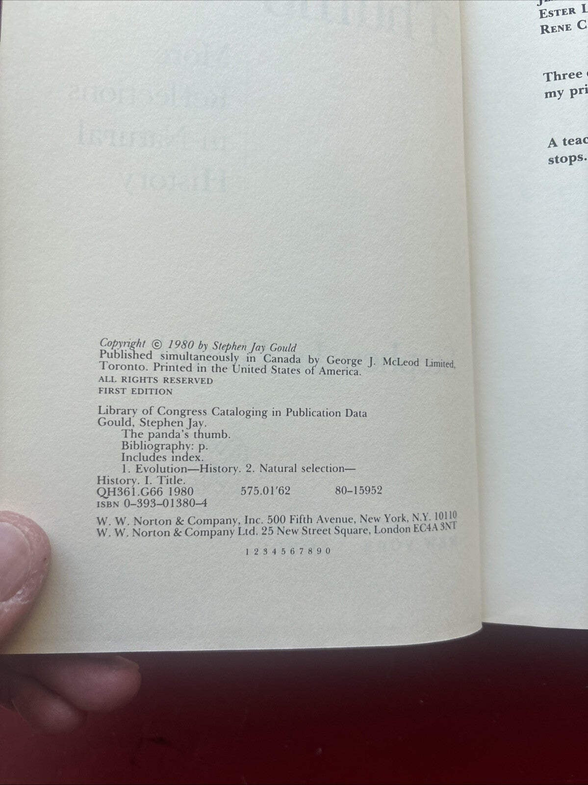 The Panda’s Thumb by Stephen Jay Gould (1980, Hardcover) (1st Ed.)