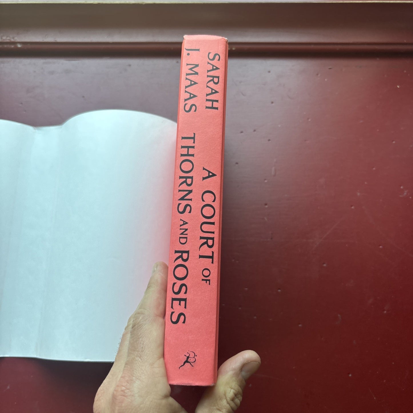 Court of Thorns and Roses by Sarah J. Maas (2020, Hardcover)