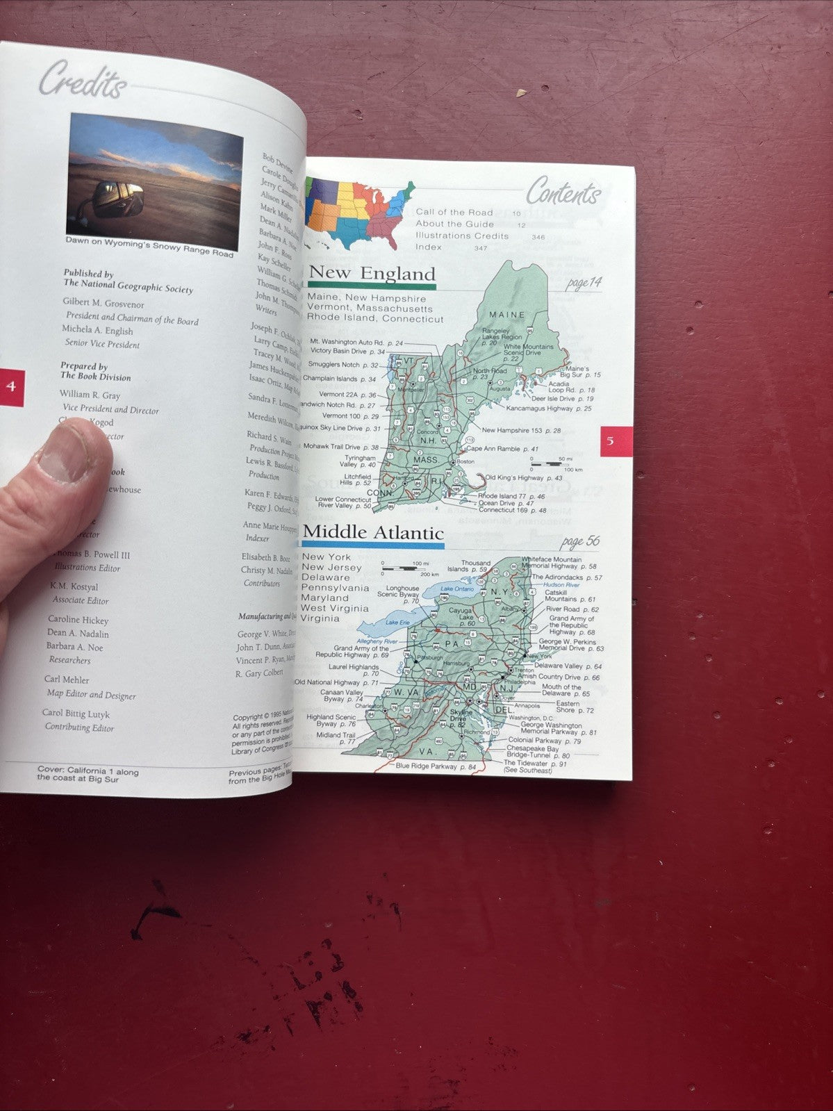 National Geographic : Scenic Highways & Crossing America Interstate Guide