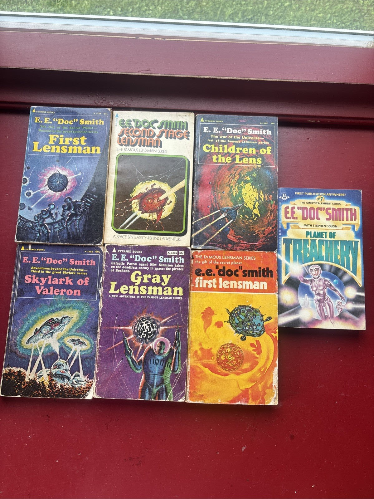 7 Vintage Sci-Fi books by E.E. "Doc" Smith (Mass Market) (Bundle)