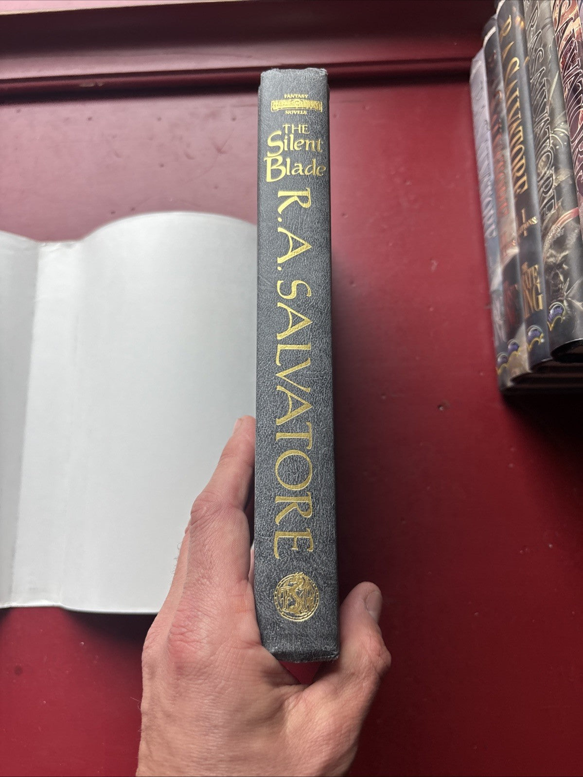 Forgotten Realms 3 Paths of Darkness - Servant Shard Silent Blade Sea Salvatore