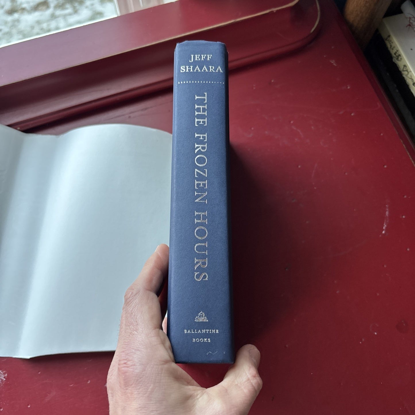 The Frozen Hours: A Novel of the Korean War by Shaara, Jeff (Signed 2022)