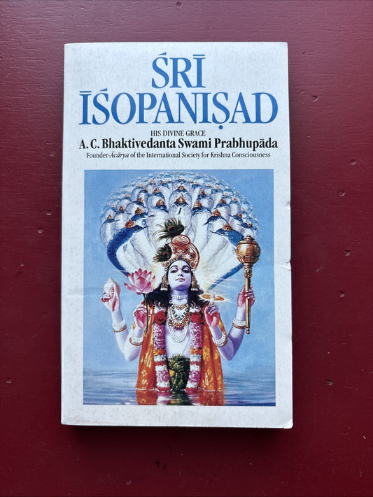 Sri Isopanisad A.C. Bhaktivedanta Swami Prabhupada Illustrated 1983