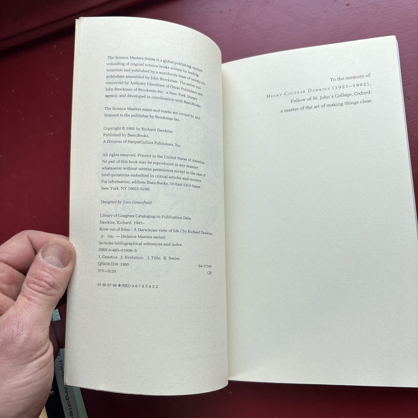 River Out of Eden : A Darwinian View of Life by Richard Dawkins (1995,...